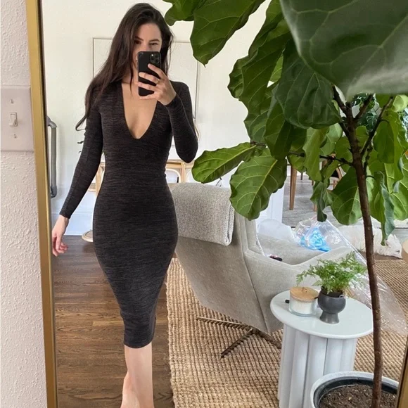 Wilfred Free | Abby Plunge Neck Knit Dress - Picture 4 of 11